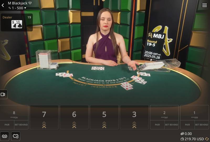 Chiến Thuật Đếm Bài Blackjack Live Của Cao Thủ Sòng Live 4 Sai lầm phổ biến khi đếm bài Blackjack live